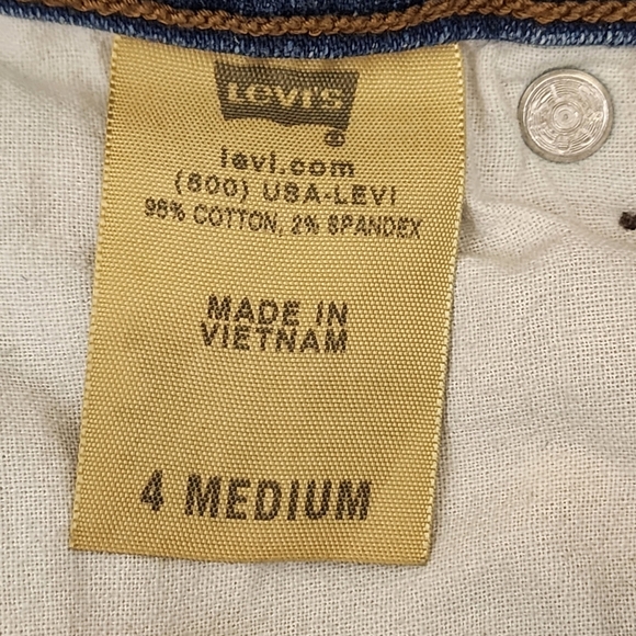 Levi’s Jeans 548 Women's 4 Medium Perfect Slimming Flare Dark Wash 4M - Nice! - Picture 9 of 10